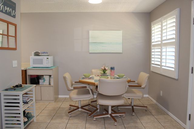 30 Lake Vista Trl Apt 205, Port St Lucie, FL 34952