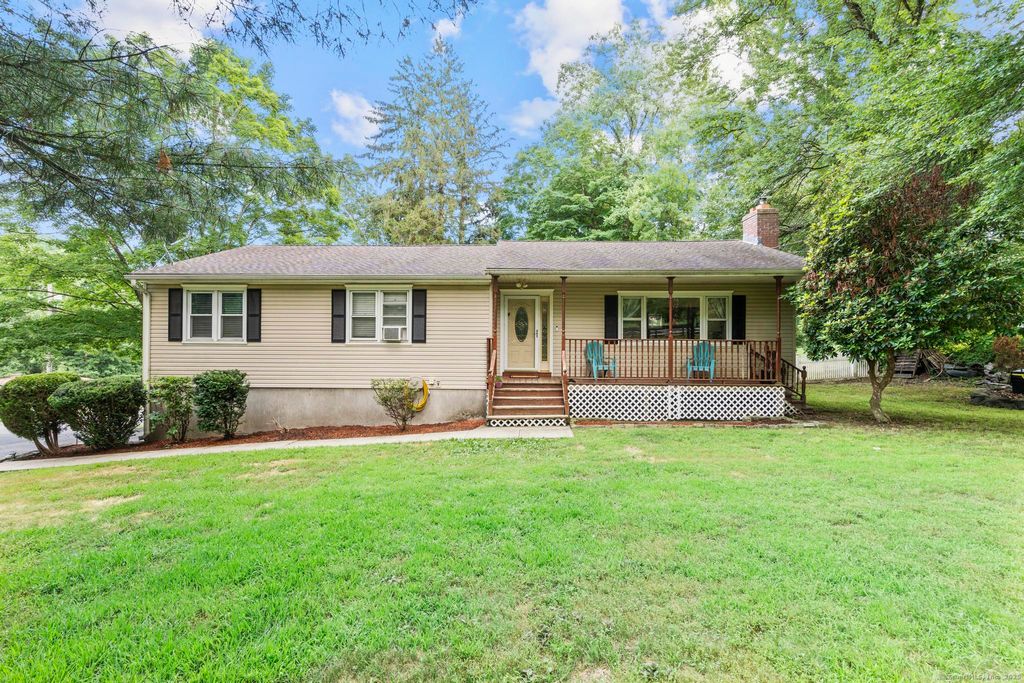 124 Pulaski Highway, Ansonia, CT 06401