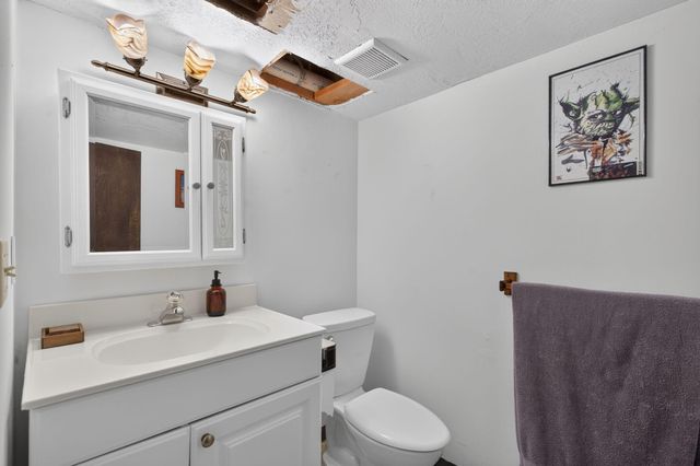 4455 S Ridgecrest Drive, Springfield, MO 65810