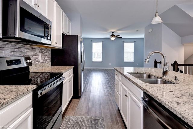 327 Clements Mill TRCE, Williamsburg, VA 23185