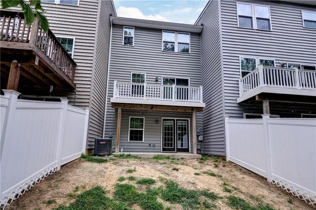 327 Clements Mill TRCE, Williamsburg, VA 23185