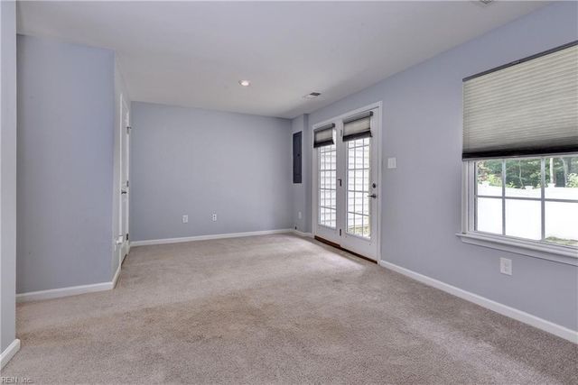 327 Clements Mill TRCE, Williamsburg, VA 23185