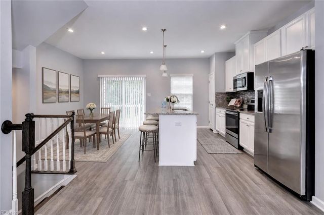 327 Clements Mill TRCE, Williamsburg, VA 23185