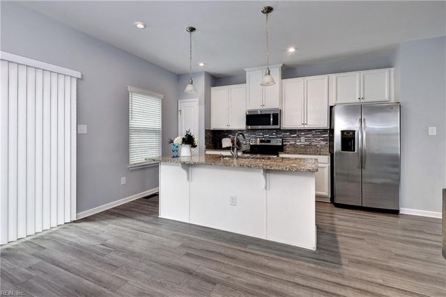 327 Clements Mill TRCE, Williamsburg, VA 23185