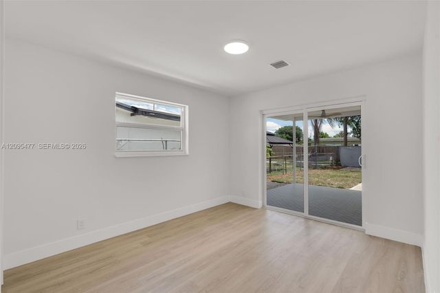 3920 Hayes Street, Hollywood, FL 33021