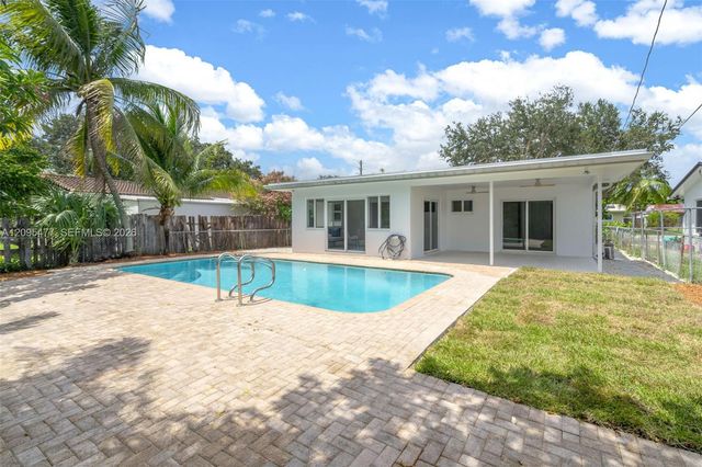 3920 Hayes Street, Hollywood, FL 33021