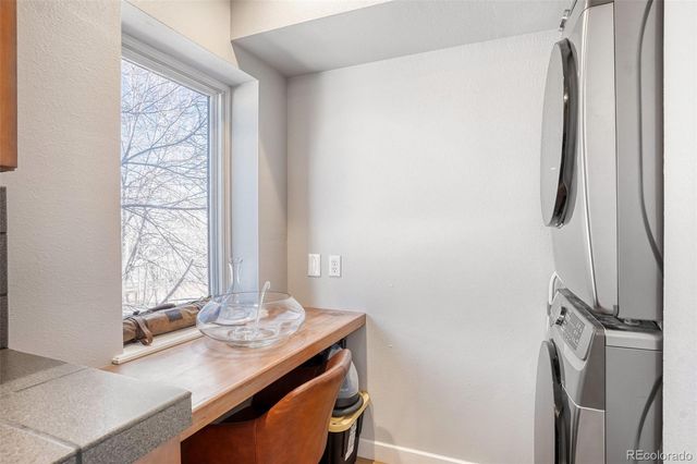 790 N Clarkson Street 202, Denver, CO 80218