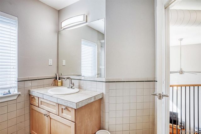 790 N Clarkson Street 202, Denver, CO 80218