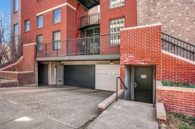 790 N Clarkson Street 202, Denver, CO 80218