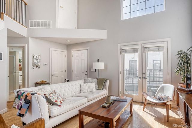 790 N Clarkson Street 202, Denver, CO 80218