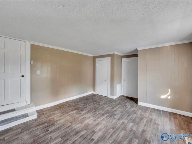 1046 Susan Drive, Fort Payne, AL 35967