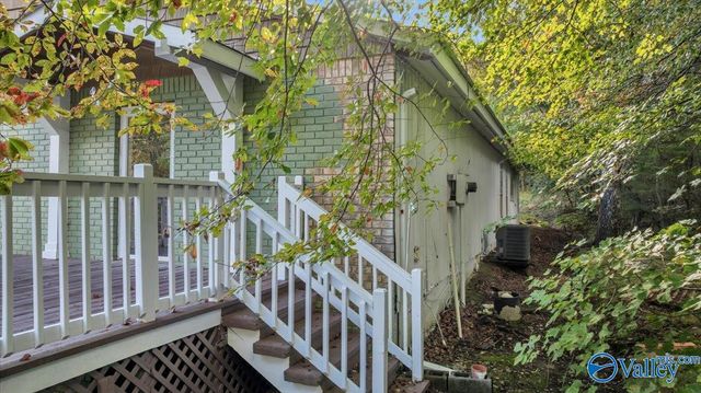 1046 Susan Drive, Fort Payne, AL 35967