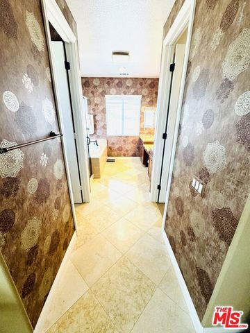 8150 Julie Court, Hesperia, CA 92345