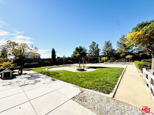 8150 Julie Court, Hesperia, CA 92345