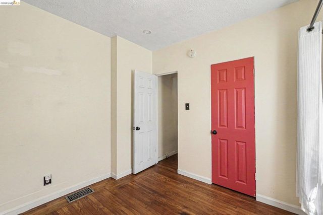 1288 107th, Oakland, CA 94603