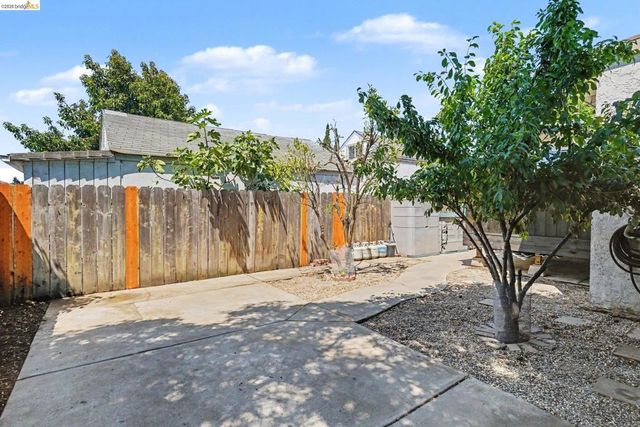 1288 107th, Oakland, CA 94603