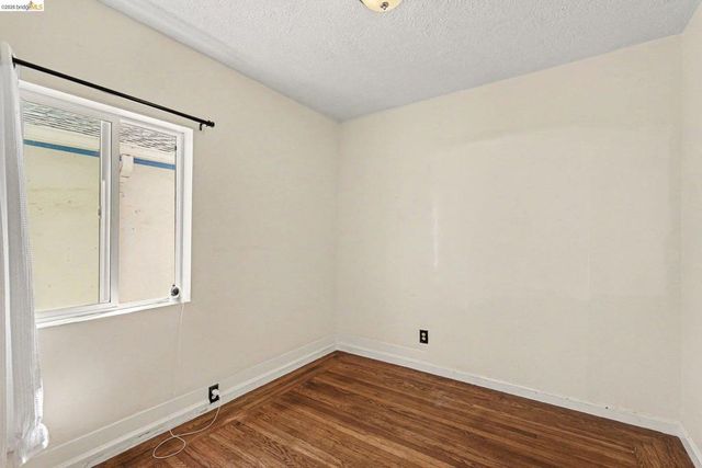 1288 107th, Oakland, CA 94603