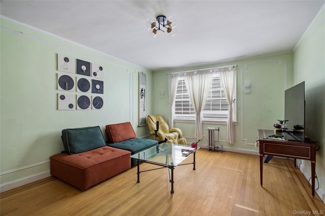 151 Centre 6F, New Rochelle, NY 10805