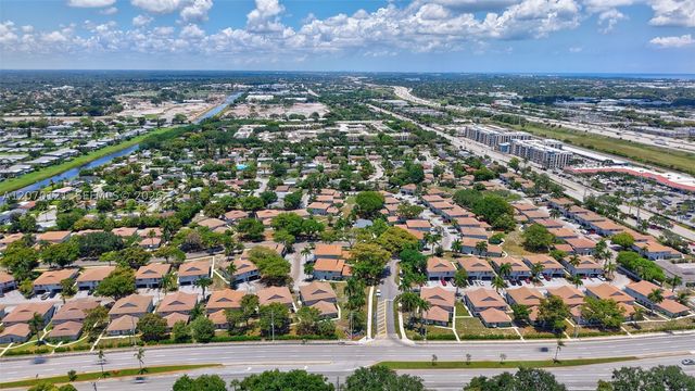 2107 Catherine Dr 2, Delray Beach, FL 33445