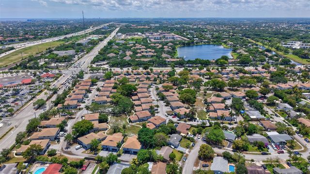 2107 Catherine Dr 2, Delray Beach, FL 33445
