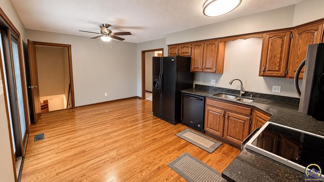 4321 SE 23rd TER, Tecumseh, KS 66542