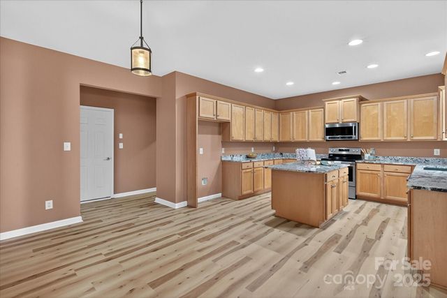 1302 Langdon Terrace Drive, Indian Trail, NC 28079