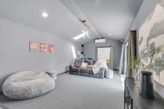 6529 Fall River Drive, San Jose, CA 95120