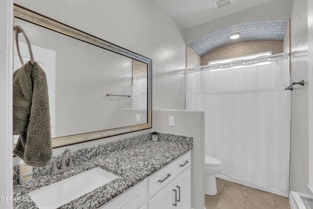 12832 INDIAN CANYON Drive, Horizon City, TX 79928