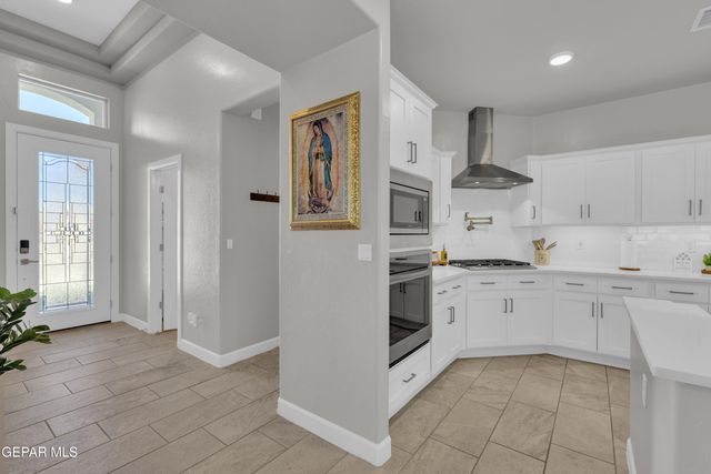 12832 INDIAN CANYON Drive, Horizon City, TX 79928