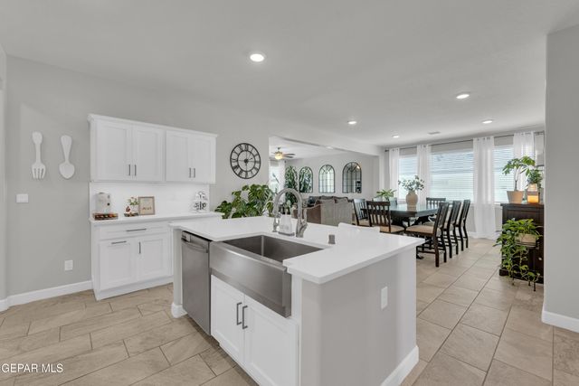 12832 INDIAN CANYON Drive, Horizon City, TX 79928