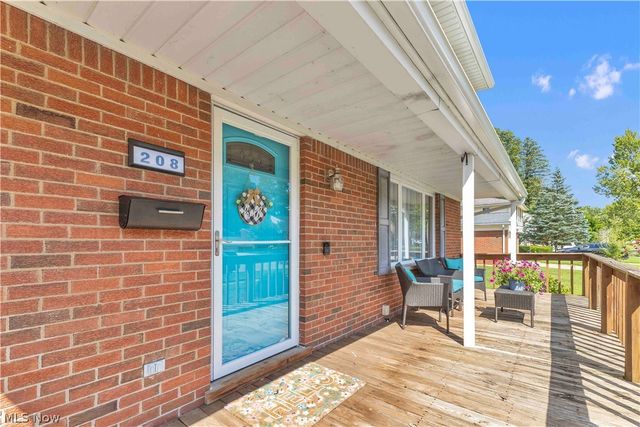 208 Georgia Avenue, Elyria, OH 44035