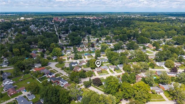 208 Georgia Avenue, Elyria, OH 44035