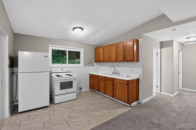 6619 Graybirch Drive, St Louis, MO 63134