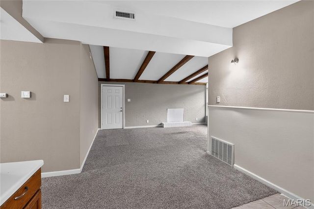 6619 Graybirch Drive, St Louis, MO 63134