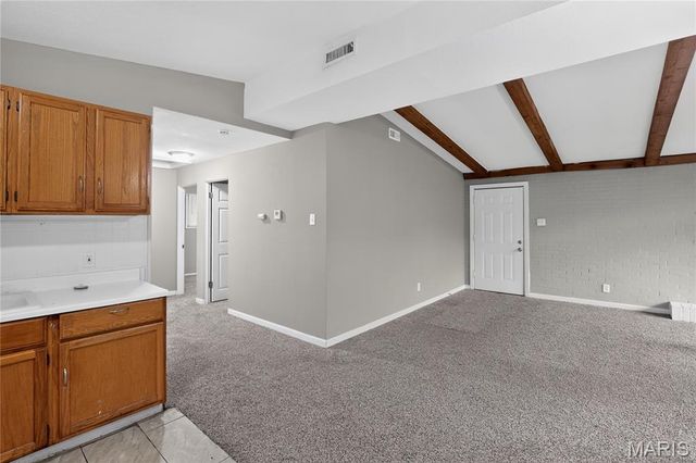 6619 Graybirch Drive, St Louis, MO 63134