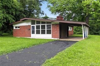 6619 Graybirch Drive, St Louis, MO 63134