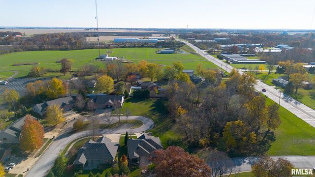 130 SUSAN Court, East Peoria, IL 61611