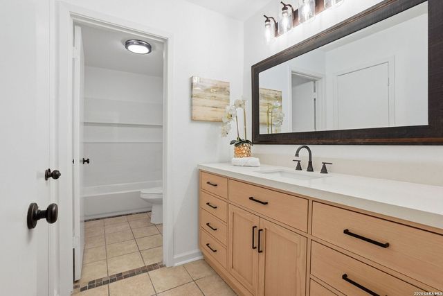 105 Mossridge, Universal City, TX 78148