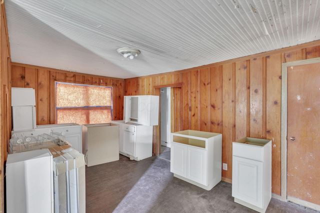 2717 Mcguffey Road, Columbus, OH 43211