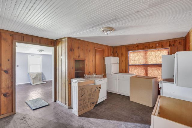 2717 Mcguffey Road, Columbus, OH 43211