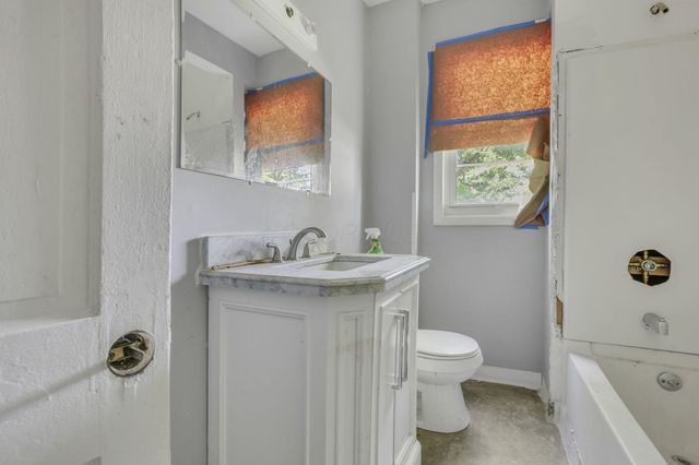2717 Mcguffey Road, Columbus, OH 43211