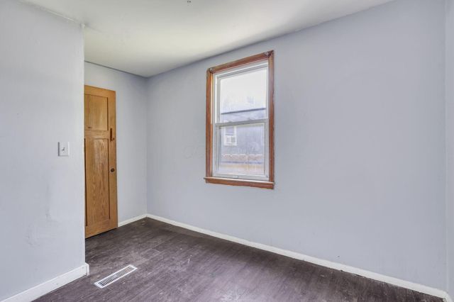 2717 Mcguffey Road, Columbus, OH 43211
