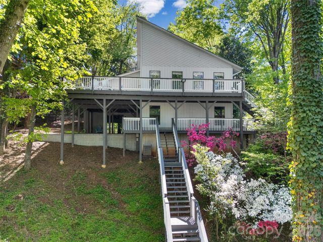3015 Point Clear Drive, Tega Cay, SC 29708