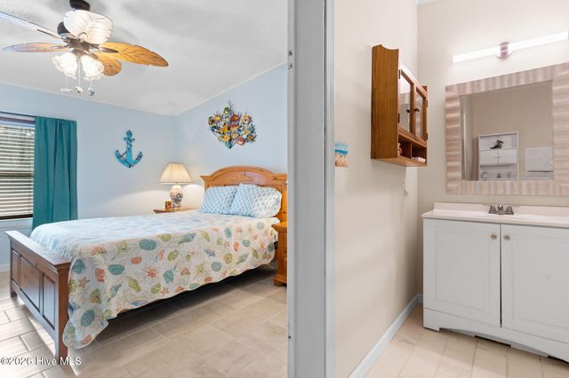 5276 Nighthawk Court SW, Shallotte, NC 28470