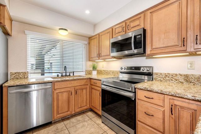 1312 Hawk Lane, El Cajon, CA 92020