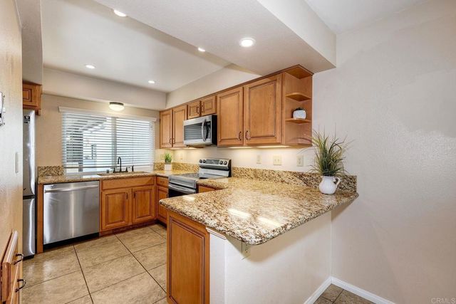 1312 Hawk Lane, El Cajon, CA 92020