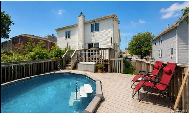 299 Van Pelt Avenue, Staten Island, NY 10303