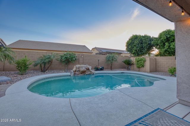17455 W MEADOW Lane, Surprise, AZ 85388