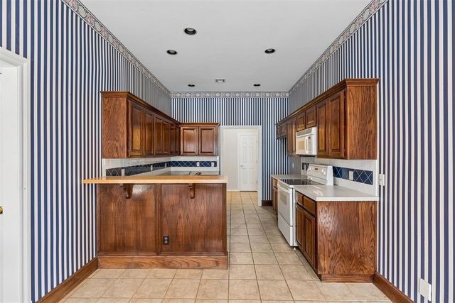 6912 NW 133rd Terrace, Oklahoma City, OK 73142