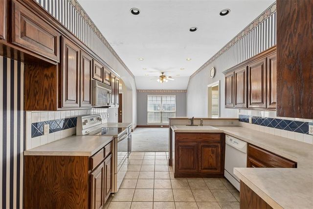 6912 NW 133rd Terrace, Oklahoma City, OK 73142